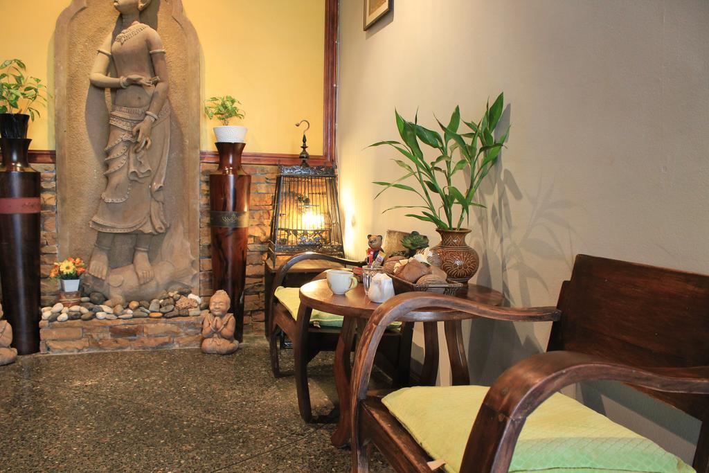 Mook Anda Hotel Phuket Exterior photo