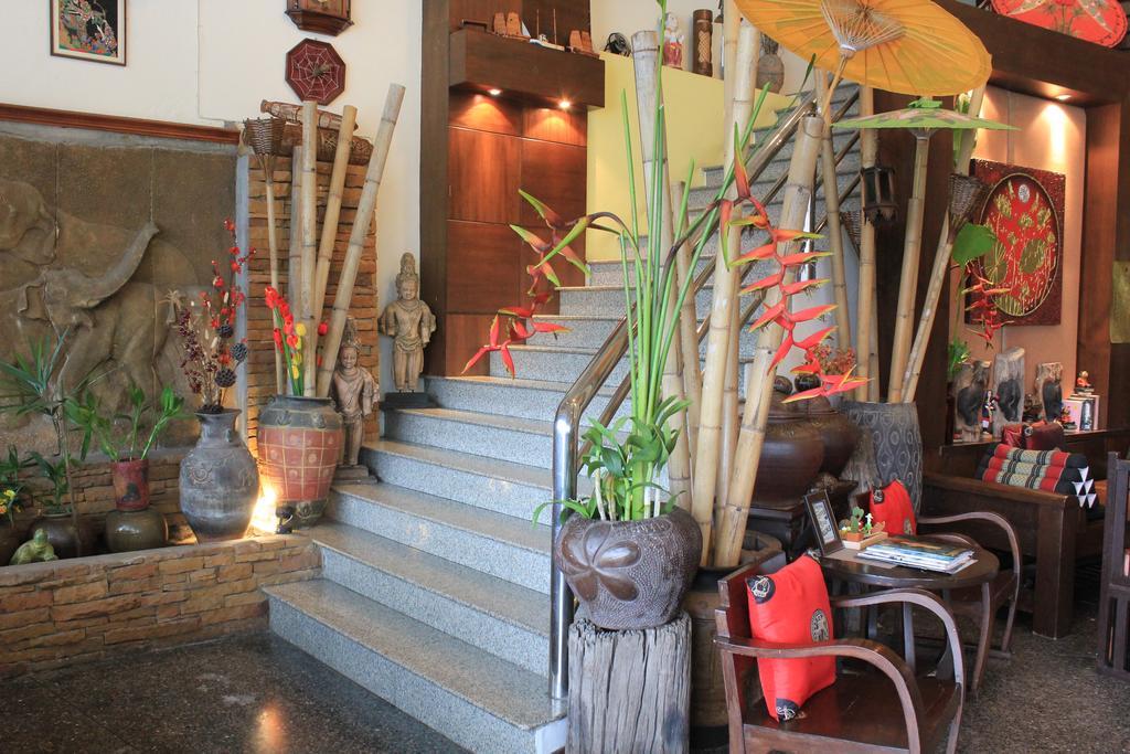 Mook Anda Hotel Phuket Exterior photo